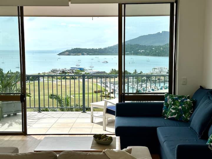 Heavenly Views - Airlie Beach