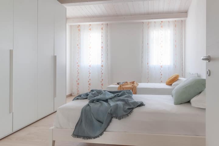 Schlafzimmer 2