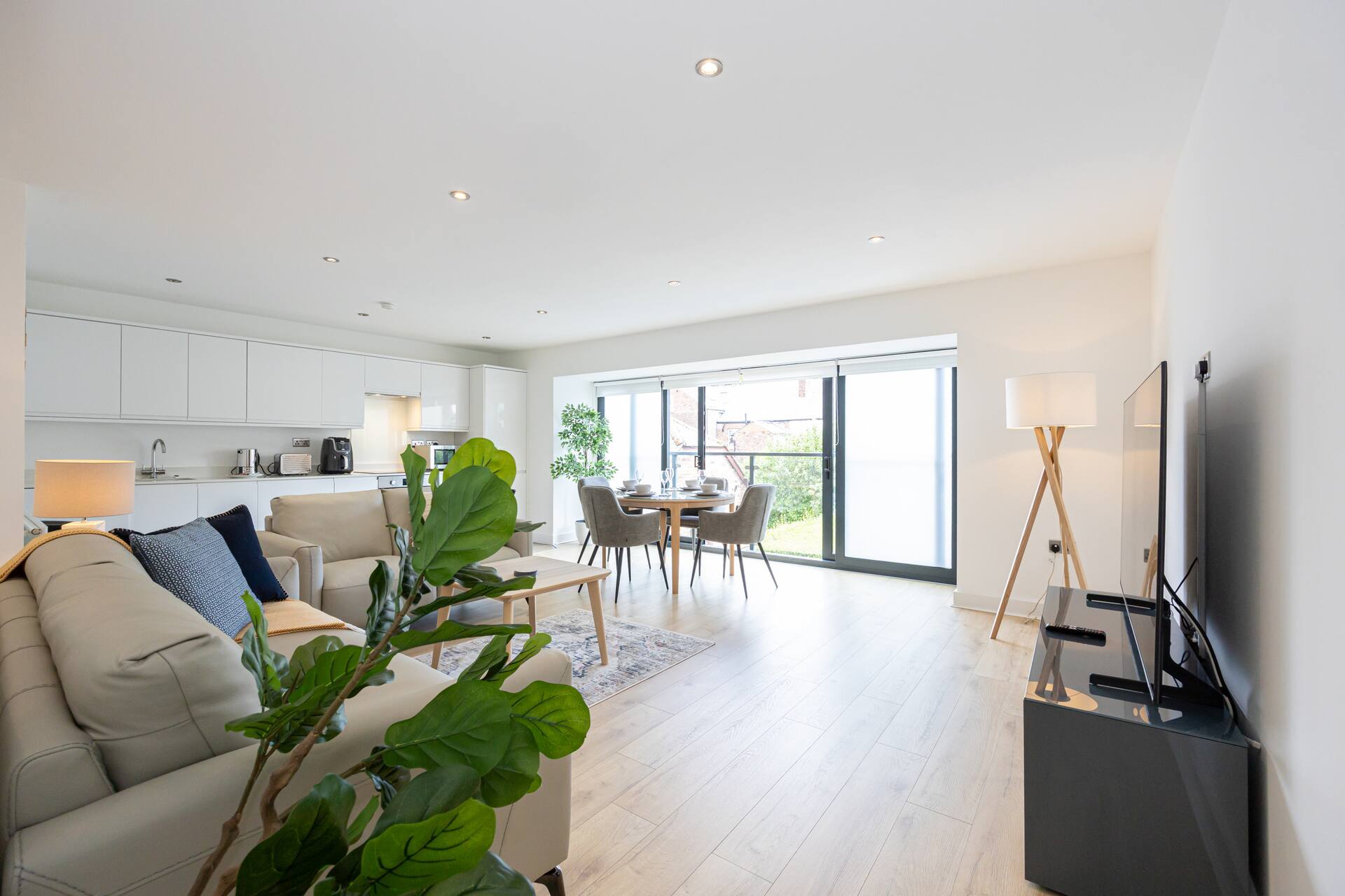 Brooklyn Mews- Airport & City Links