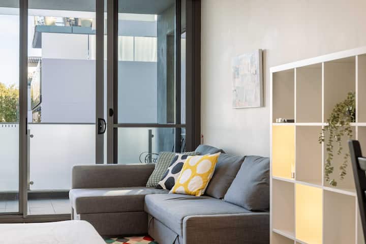 Cozy Studio With Free Parking @Kingston Foreshore - Canberra