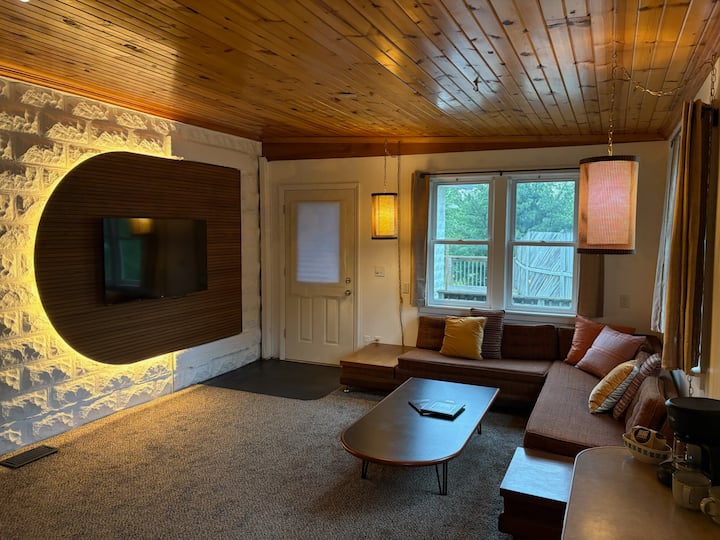 The Green Room At Ohc Blueprint - Saugatuck, MI