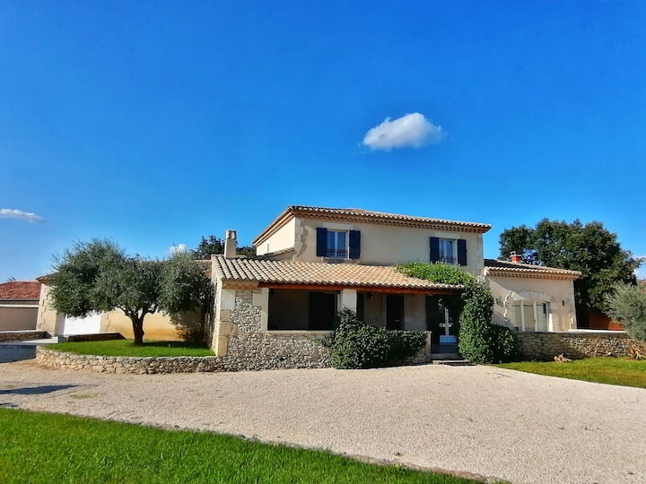 Le Mas De Maellou 12 Couchages - Grillon