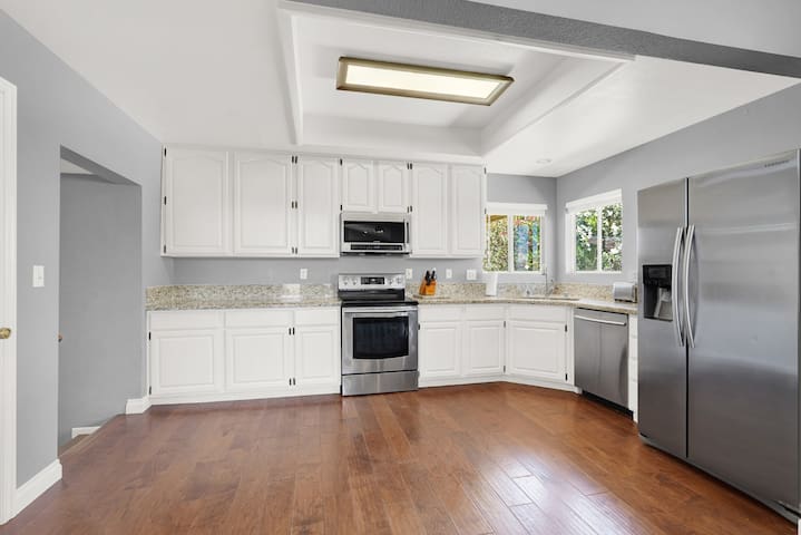 Luxe 4BR Vegas Retreat | Pool, Games & BBQ! gallery image 4