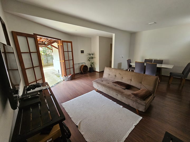 Espaçosa Casa Próxima Ao Centrinho De Penedo - Penedo