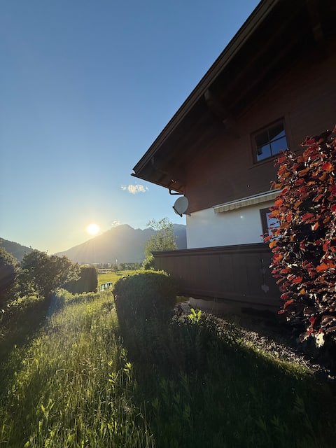Lisl’s & Gretl’s Alpine Chalet – 10 min to Zell