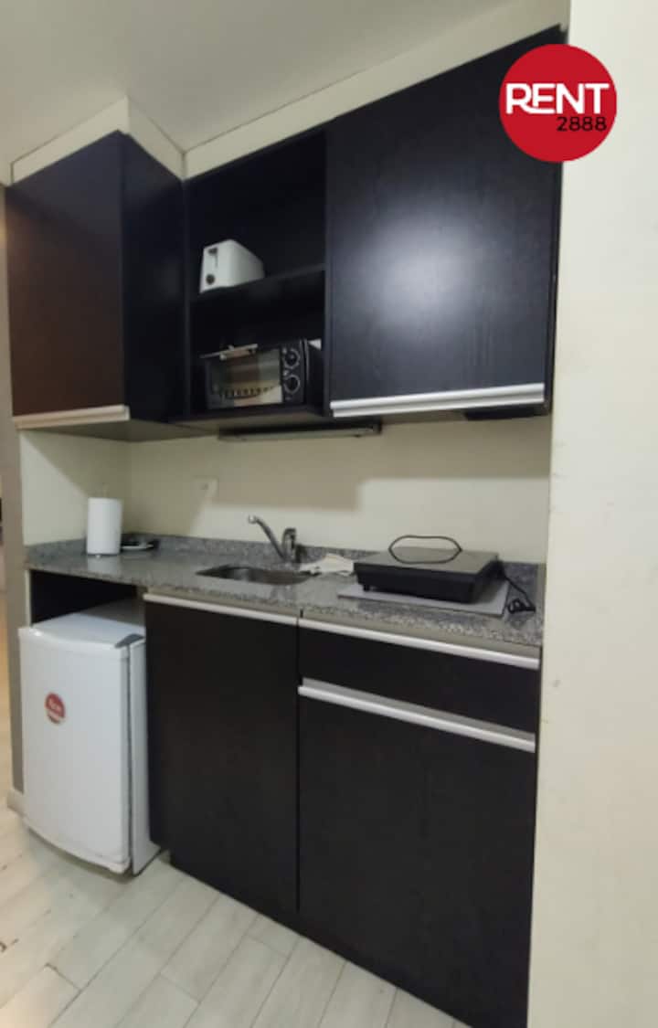 Fully equipped studio apartment in Almagro, facing Italian Hospital