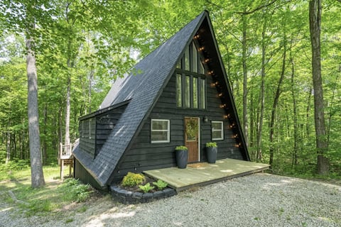 Walker Getaway | A-Frame•Hot Tub•Decks•Lake•Hiking