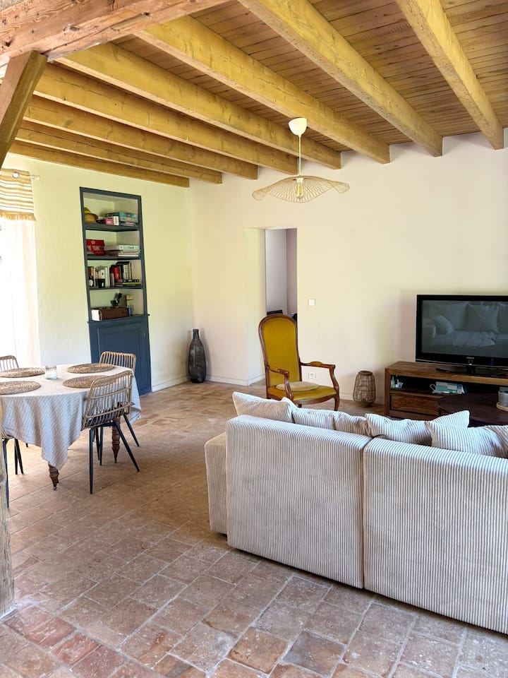 Maison De Campagne, Cœur De Village - Le Blanc