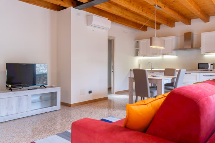 Villa Belvedere - Appartamento Su 2 Livelli - Bosco Chiesanuova