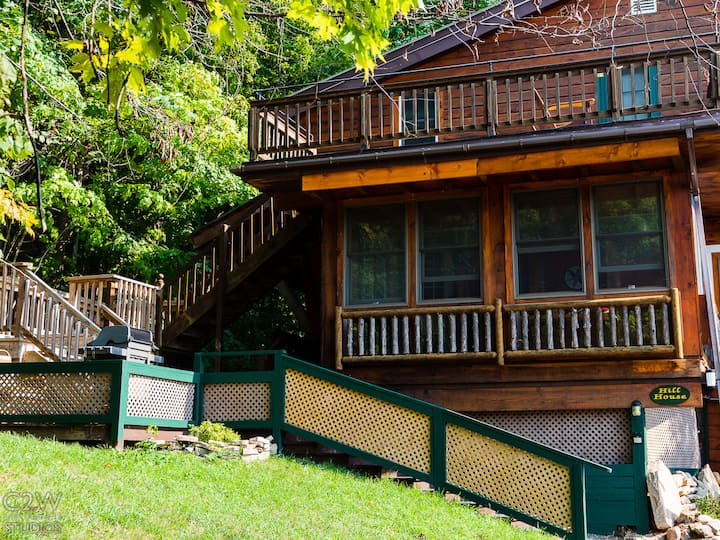 2 Br Cabin In Hague On Lake George - Hague, NY