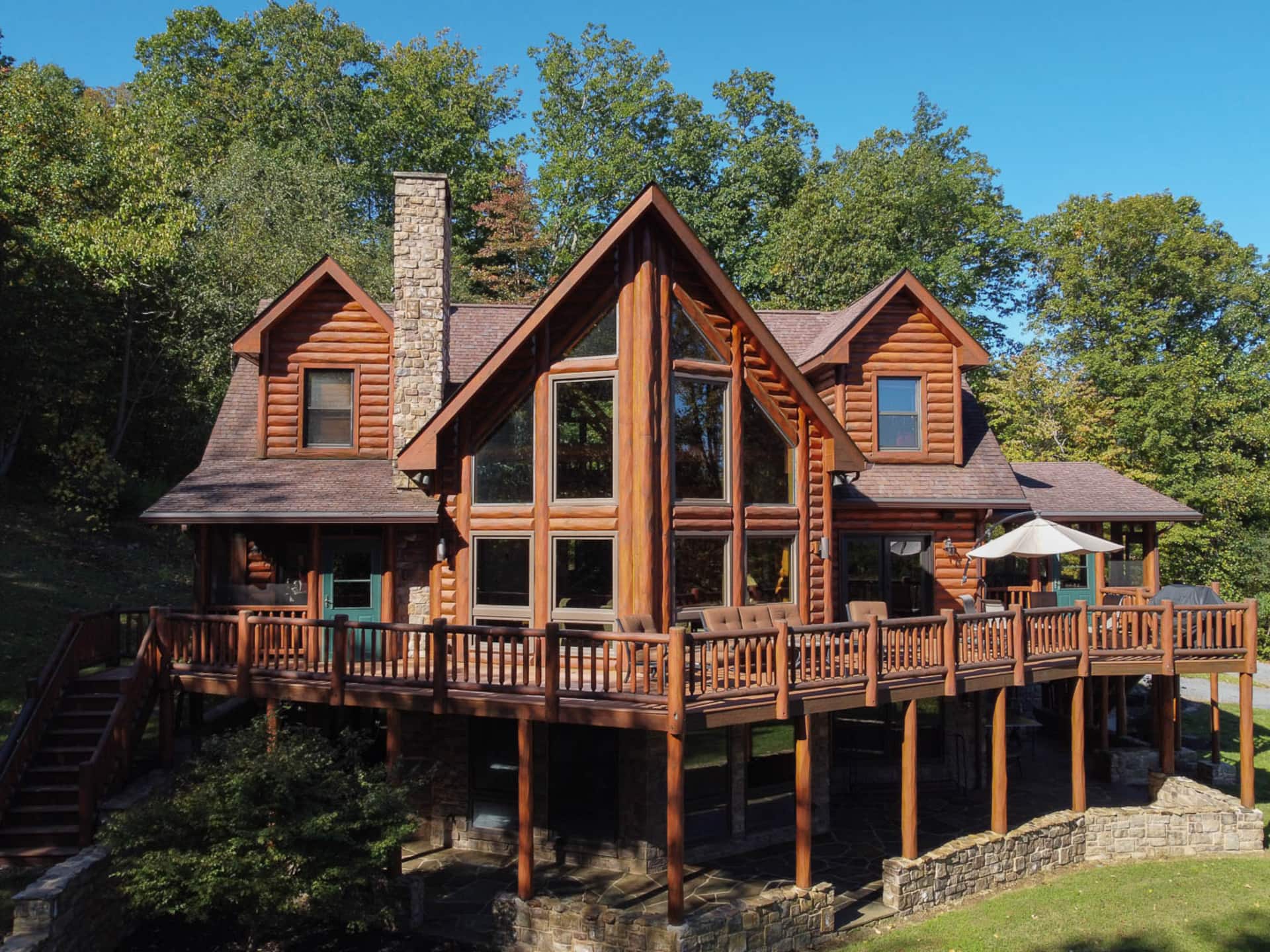 Secluded Luxury Mountain Home