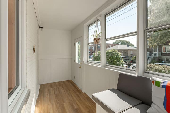 House In Lachine - Steps To Canal - Dorval