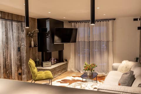 Top performing Airbnb: Les Carroz - 2 bedroom apartment / 80 m2 / 5 people in Arâches La Frasse