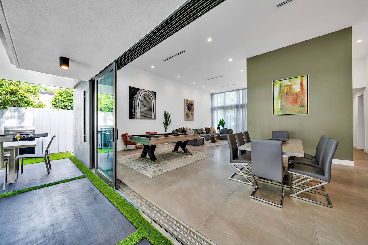 Inlet Barn — view 5