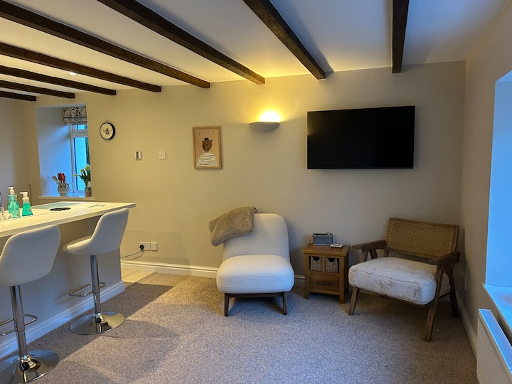 Cosy Country Cottage - Isle of Man
