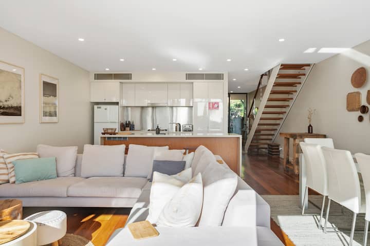 Kiah Bliss - 3 Bedroom Sanctuary On Belongil Beach - Byron Bay