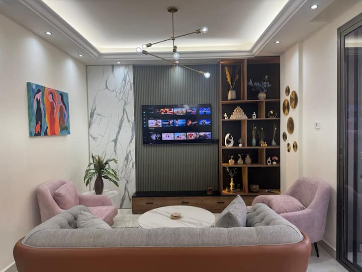Chic 2br Apartment In Achrafieh, Beirut - ベイルート