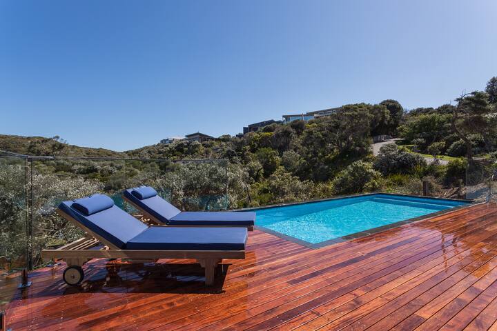 Heated Infinity Pool & Kids Retreat, Sorrento gallery image 3