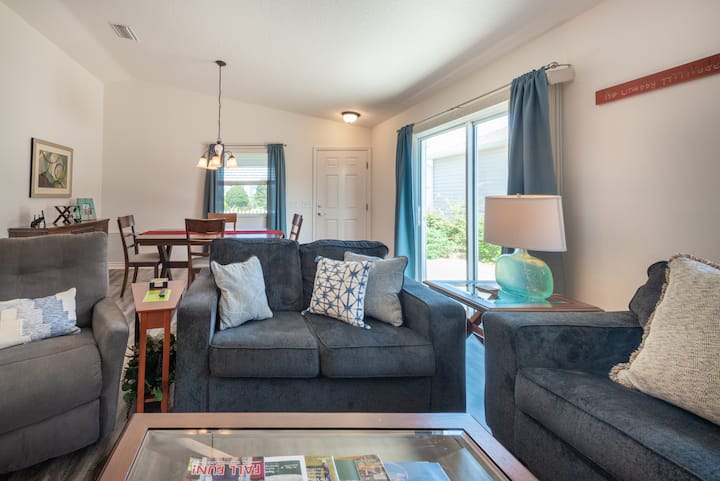 2br 2 Ba  Near Brownwood W 4 Seater Golf Cart - Wildwood, FL