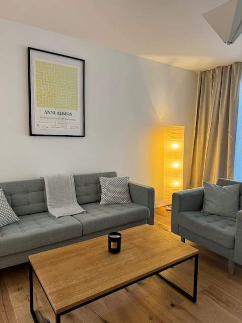 Erfolgreiche Airbnb-Immobilie: Petite Home in Essen Werden - New in Essen