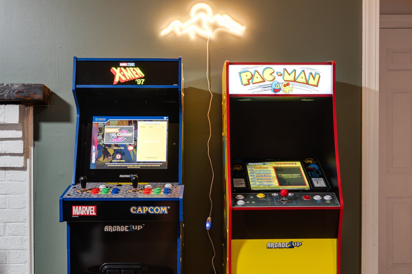 Retro arcade games, Pac-Man and Galaga