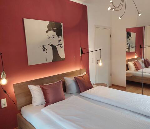 Top Airbnb: 17 min from City Center, 50 sqm, Free Parking in Mittersendling