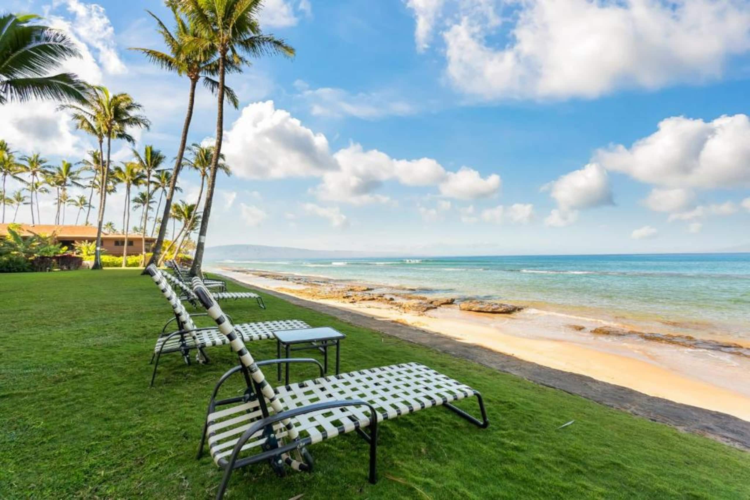 Oceanfront Gem | Sunsets + Lanai - Photo 25