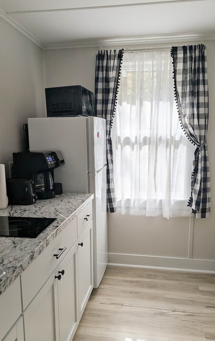 New Cabin To Enjoy!_pet Friendly_cabin 20 - Bar Harbor, ME