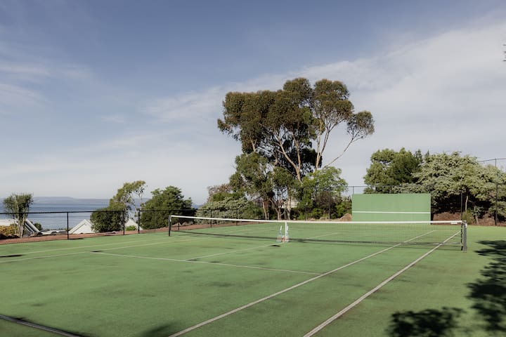Beachfront Estate with Tennis Court gallery image 2