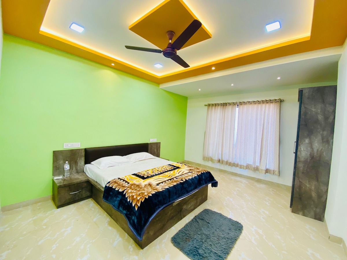 غرفة النوم 2