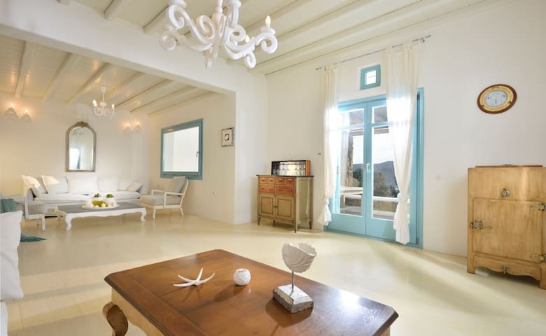 Sea View Villa Irida gallery image 4