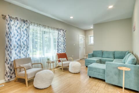 Modern St. Joseph Fun House | 4BR 3 Bath w/ Arcade