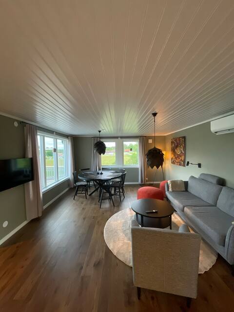 Successful Airbnb property: Cozy house overlooking Bolmen in Kronobergs