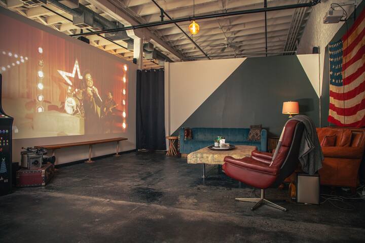 3,000 sq ft Vintage Loft in Deep Ellum gallery image 5