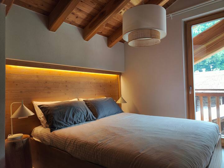 Двойна спалня