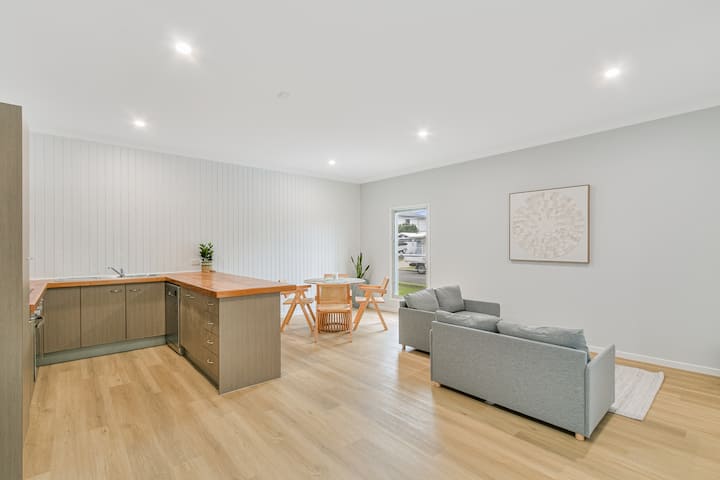 Sailfish Suite - Beachside Granny Flat By Uholiday - Gold Coast