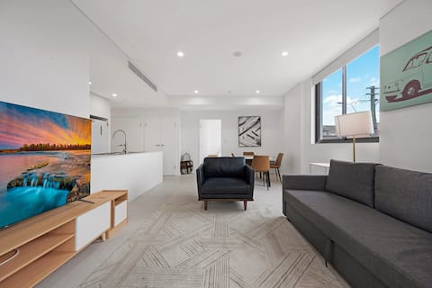 2 Bedroom Flat in Marrickville Hub