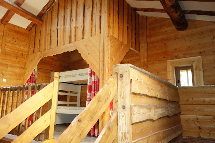 الكوة في الميزانين