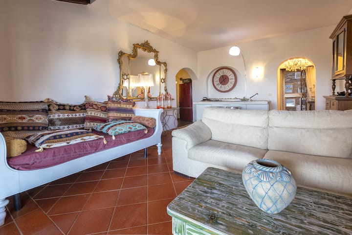 Villa Brezza D'oriente: Favolosa Villa Con Piscina - Stintino