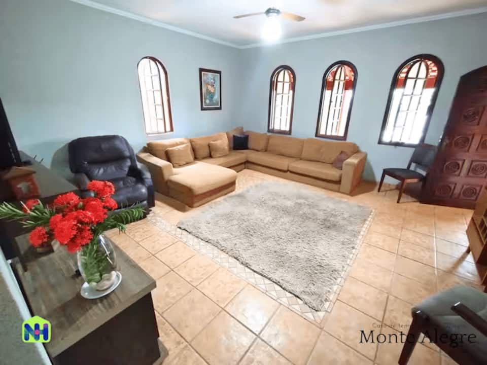 A segunda sala, com TV