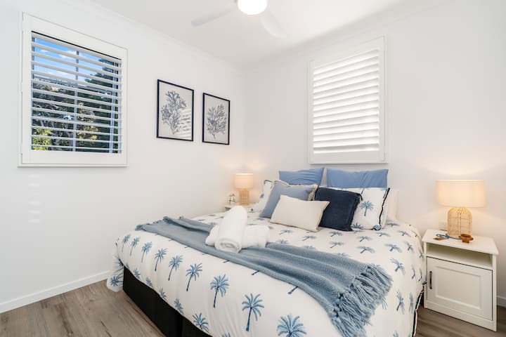 Главната брачна спална соба, кадифена постелнина