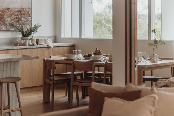 Osprey Entire Property – Coastal Luxury gallery image 2