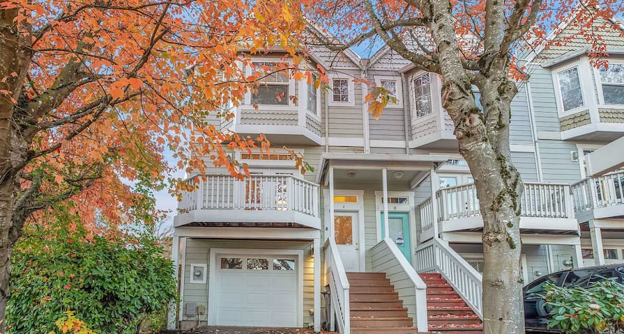 Guest favorite listing in Portland
