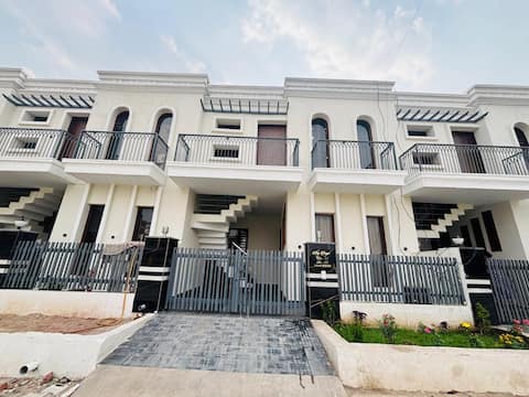 Stay Royal Villa