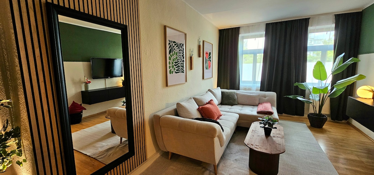 Top performing Airbnb: stilvolles Design Apartment in Möckern
