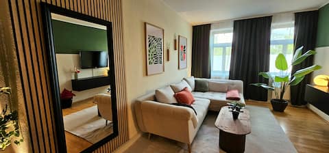 Leistungsstarkes Airbnb: stilvolles Design Apartment in Möckern