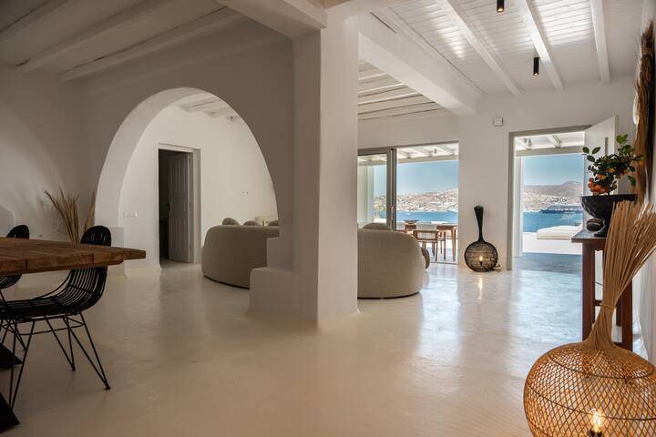 Villa Mayfair by Mykonos Mood gallery image 5