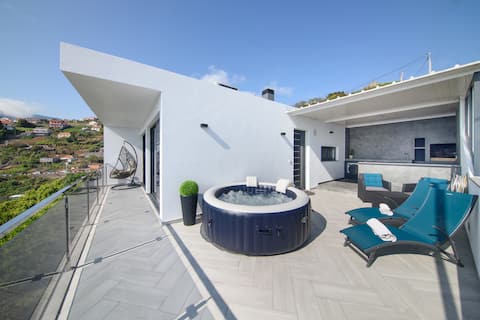 Top performing Airbnb: Ocean Valley by Mth in Ribeira Brava