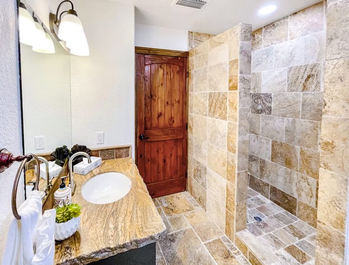 Casa Jimenez Havasu - Houses for Rent in Lake Havasu City, Arizona