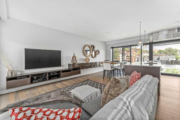 Executive Penthouse Mins To Saddledome & Dt - Calgary